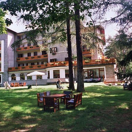 Hotel Des Geneys 바르도네키아 외부 사진