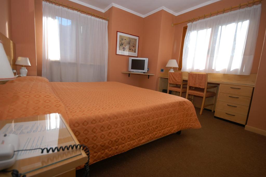 Hotel Des Geneys 바르도네키아 외부 사진
